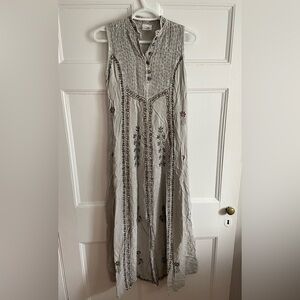 Boutique Vinay | Gray Vintage Embroidered Maxi Dress